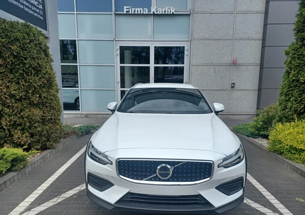 Volvo V60 Cross Country cena 262800 przebieg: 7, rok produkcji 2024 z Biały Bór małe 67
